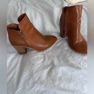 TOP Moda Brown Ankle Booties with Zipper